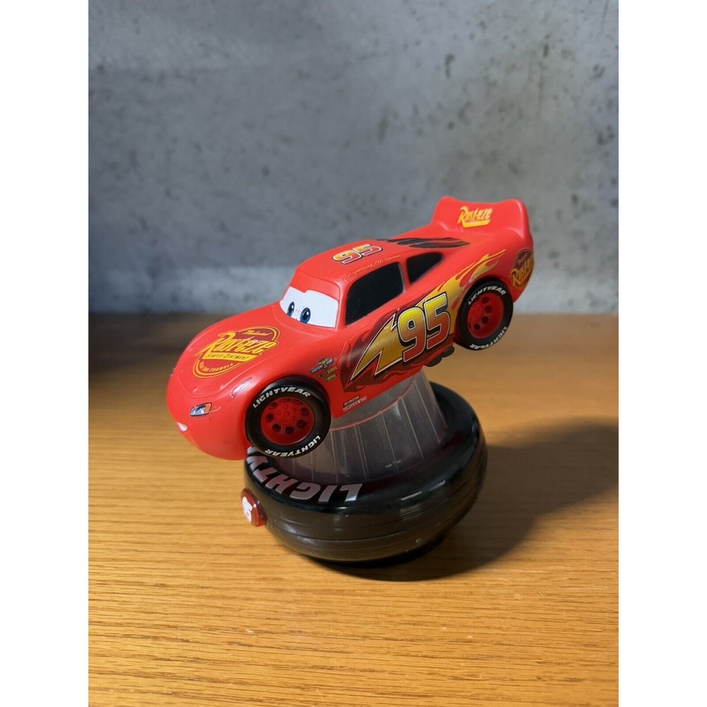 Disney Pixar Cars Night Light Lamp #95 LIGHTNING MCQUEEN Rust-eze Lightyear Tire